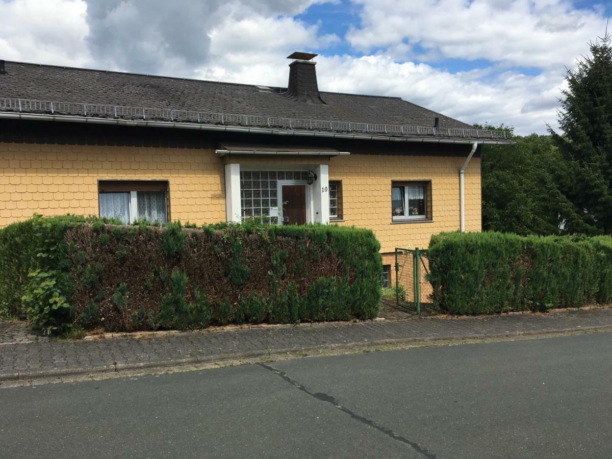 Grosses Ferienhaus Im Westerwald Mengerskirchen Exterior foto